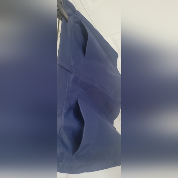 PGA Tour Women's Blue Shorts - Picture 4 of 7